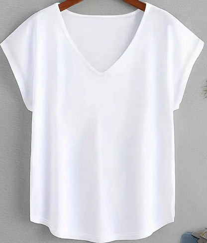 Camiseta blanca extragrande con cuello en V