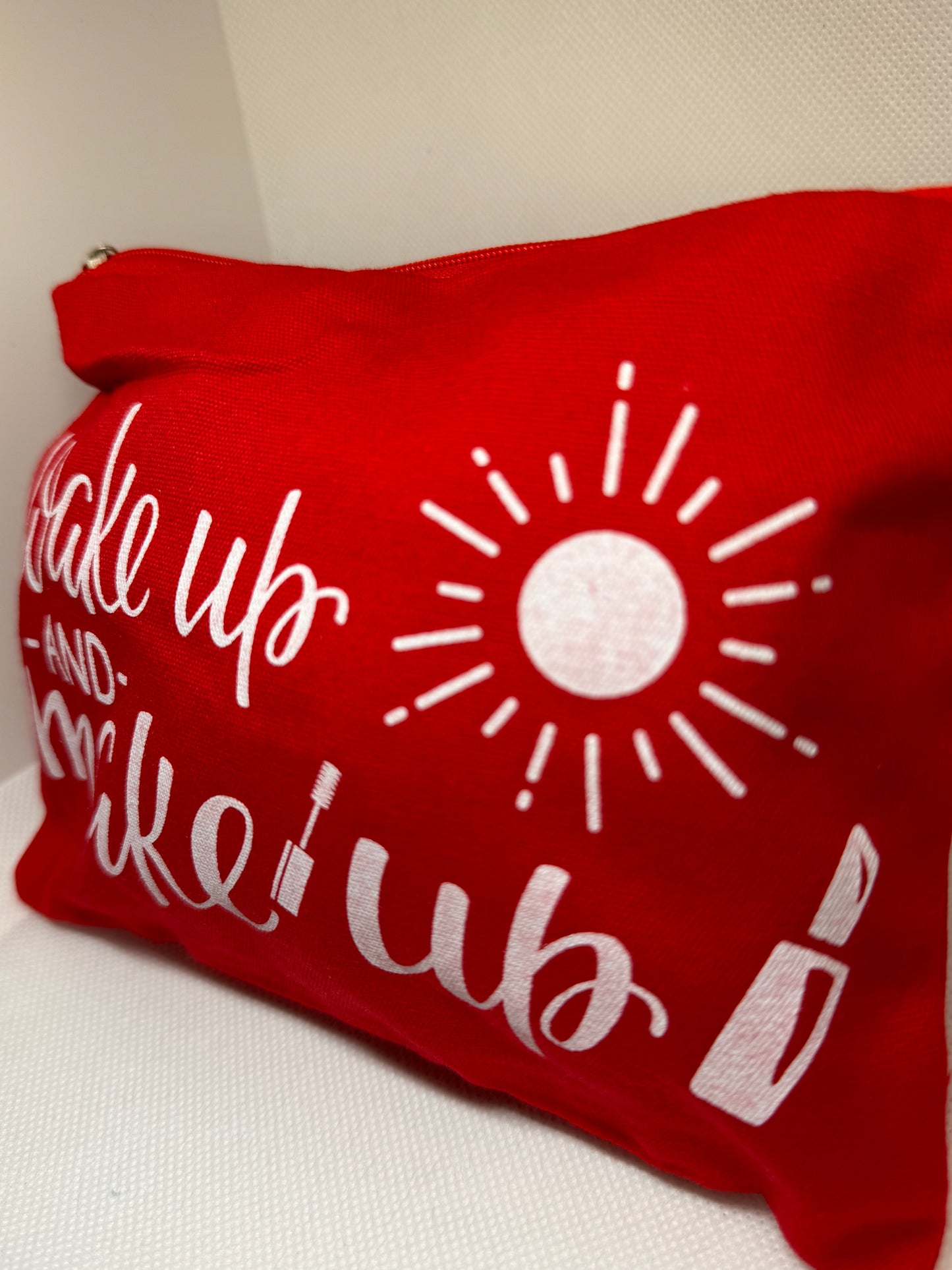 Bolsa de maquillaje de viaje roja